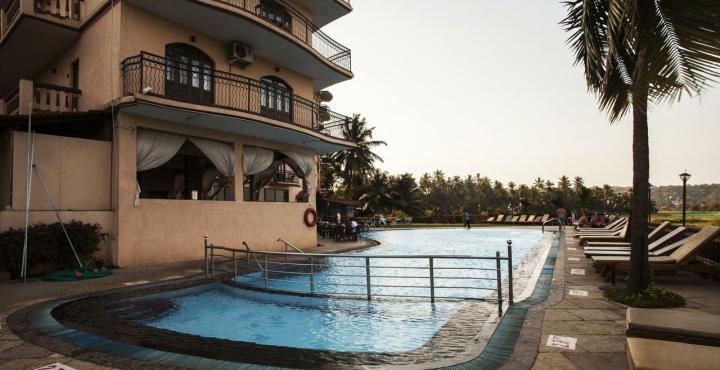 Nazri Resort Бага Экстерьер фото