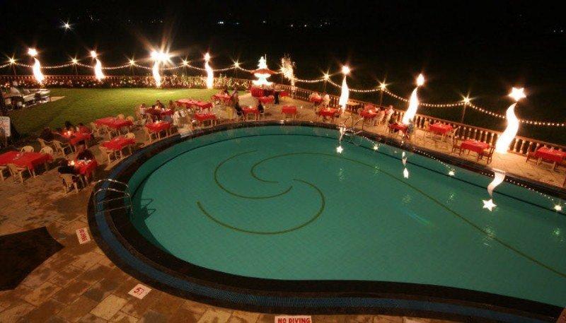 Nazri Resort Бага Экстерьер фото